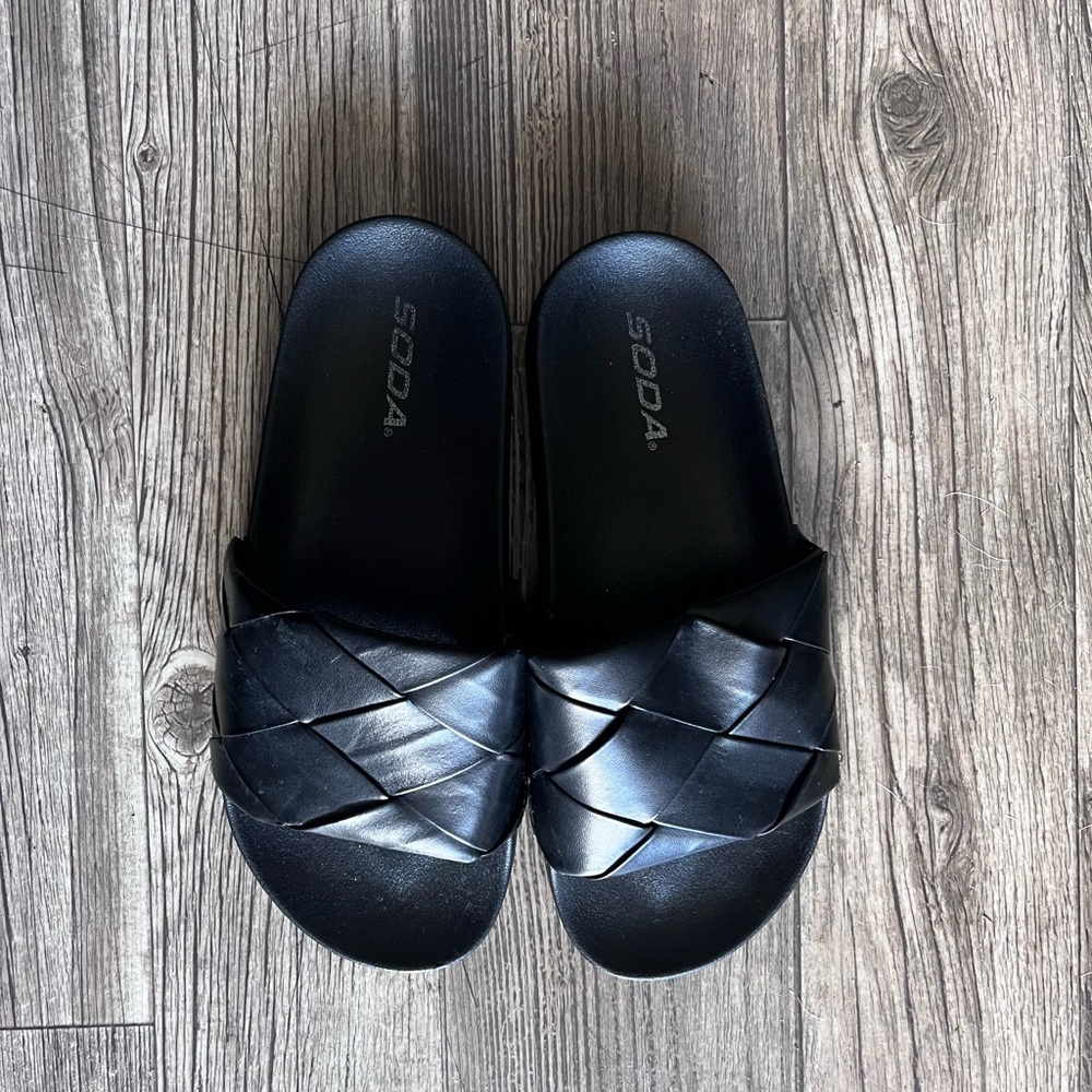 Soda Black Slide Sandals